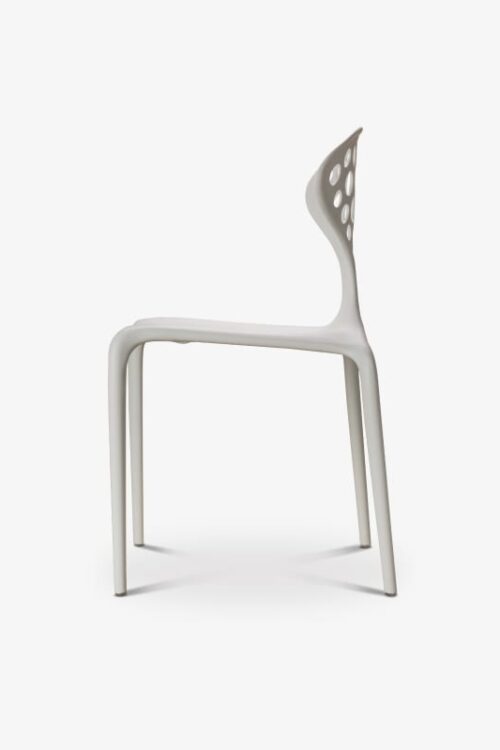 Stoppadé plastic chair